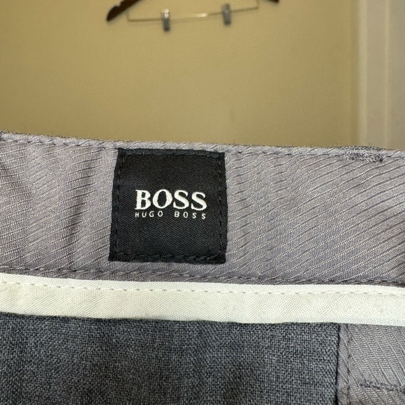 Hugo Boss Casual Pants - Picture 3 of 4